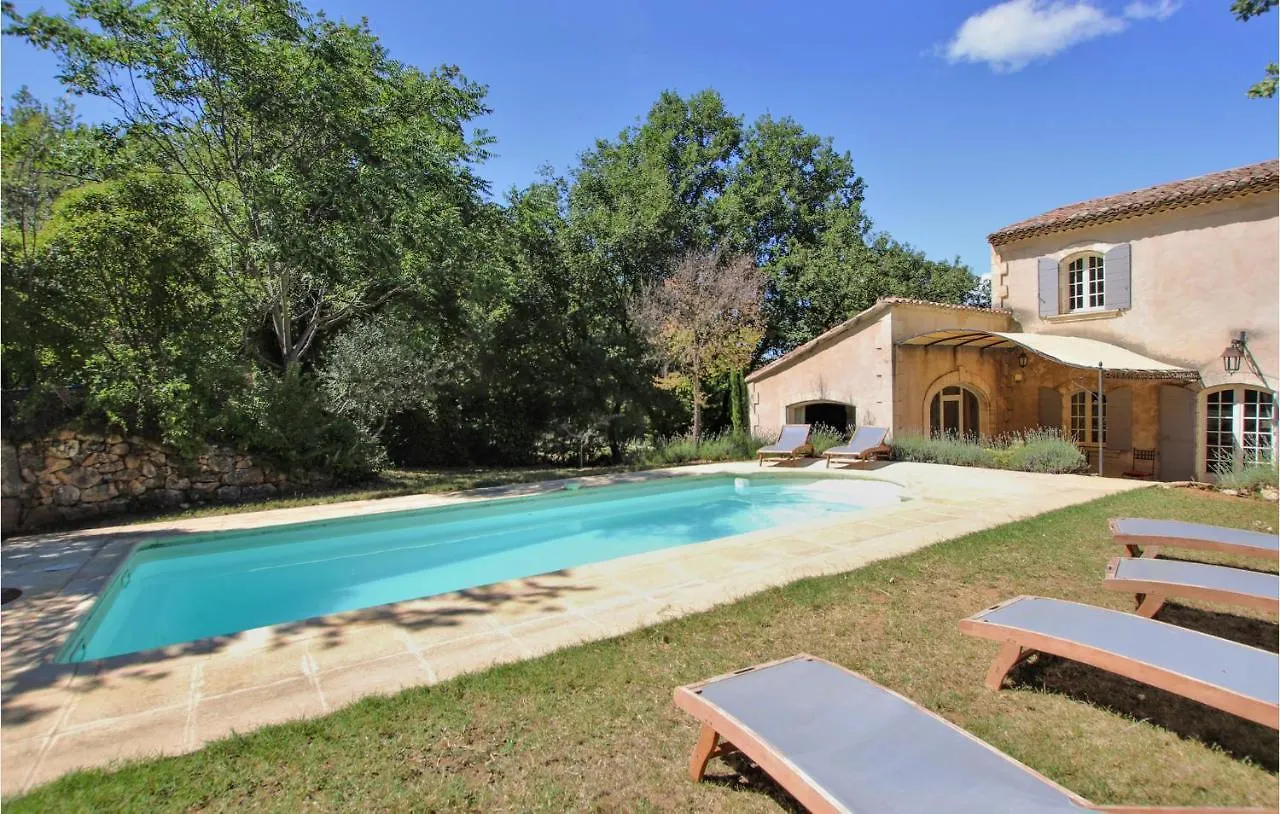 Pet Friendly Home In אפט